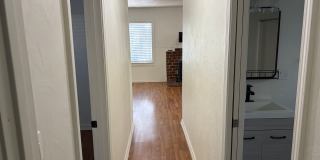 One level cabin with fence yard Gallery 1