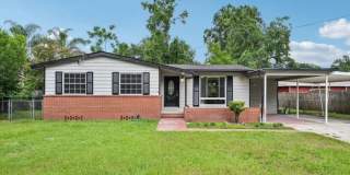 6013 Woodside Drive Gallery 1