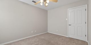 512 Oakridge Drive Gallery 11