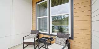 Colina Hillside Gallery 21