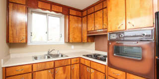 Lovely rental in Nashville with great views of the Cumberland River! Coming Soon! Lovely rental in Nashville with great views of the Cumberland River! Coming Soon! Gallery 7