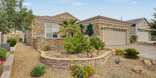 Stunning upgraded Solera At Anthem Home with Spa in back yard! Gallery 3
