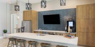 Hawthorne at Blanco Riverwalk Gallery 7