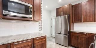 106 E Gates Street Gallery 13