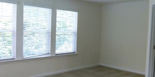 1033 Coldstream Dr Gallery 15