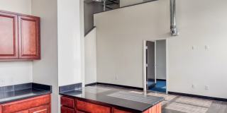 The Summit Gallery 13