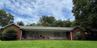 1049 E Main Street Gallery 1
