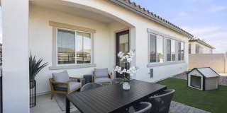 The Stately Queen Creek Gallery 18