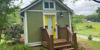 Furnished Tiny House! Gallery 1