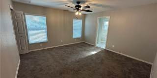 5825 N Larkspur Way Gallery 7