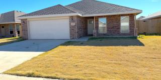 Easy Living Starts at AMRR: 3 Bedroom Available NOW in Frenship ISD Gallery 1