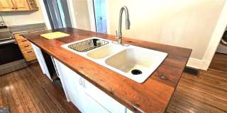 1047 Ridge Avenue Gallery 23