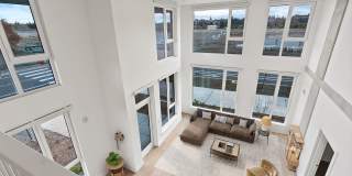 Jackstraw Gallery 26