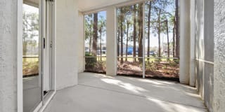 Registry at Windsor Parke Gallery 92