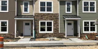 Town House For Rent Gallery 1