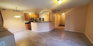 Spacious 2B/2B Main Level Condo With Garage NOW AVAILABLE Gallery 21