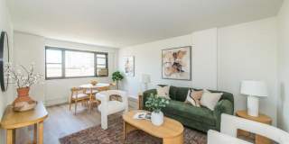 379 S Main St # WD1923A Gallery 1