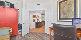 12924 New Market Street Gallery 28