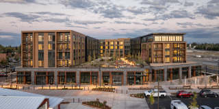 Jackstraw Gallery 32