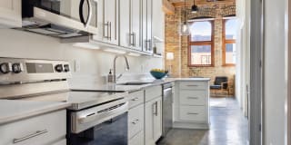 724 Lofts Gallery 9
