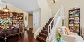 2443 Windsor Way Court Gallery 26