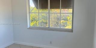 924 SE 2nd St Gallery 7