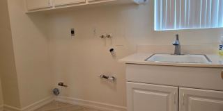 24581 Rue de Gauguin Gallery 68