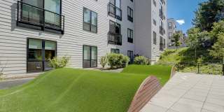 3200 Washington Gallery 21