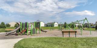 Randall Highlands Apartment Homes Gallery 17