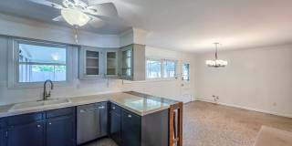 5226 PRINCETON Dr Gallery 9