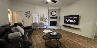 9701 Abbeville Avenue Gallery 17