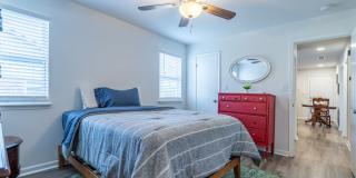 Room in 2 Bedroom Home in Austell Room in 2 Bedroom Home in Austell Gallery 16