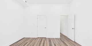 1315 HARLEM Avenue Gallery 21