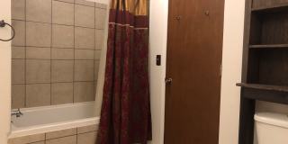 Large 3 Bed, 2 1/2 Bath, 2 Car Garage in North Pole! Gallery 17
