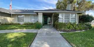 Make This Beautiful Home Yours Today! 3 Bedroom, 2 Bathroom! Gallery 1