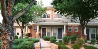 Carriage Place Gallery 24