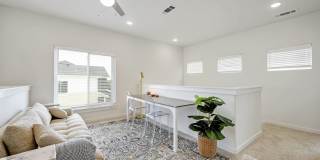 Equinox Townhomes at New Braunfels Gallery 15