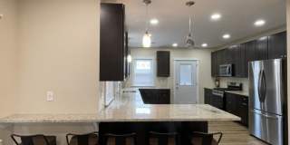 324 Susquehanna Street Gallery 10
