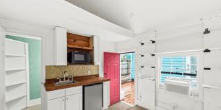 2 Bedroom, 2 Bath Home with ADU Downtown Charleston! Gallery 26