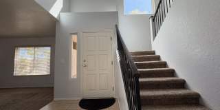 Beautiful eastside location Beautiful eastside location Gallery 4