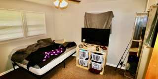 Beautiful 4 Bedroom Home Near Bill Snyder Stadium! Gallery 7