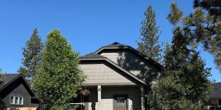 Beautiful 4-bdr with Bonus Loft and 3-car garage in Sisters! Gallery 1