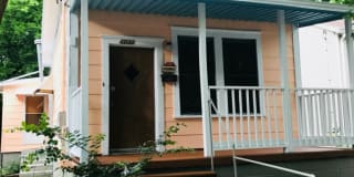 1032 Curran Street Gallery 1