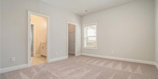 106 Basil Street Gallery 16