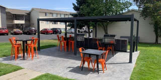 Adams Square Gallery 10