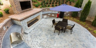 Nine15 Midtown Gallery 24