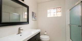 Beautiful 4Br/2.5Ba Home With Private Yard In Shadowridge!! Gallery 28