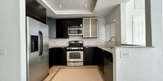 AVAILABLE NOW!! 2 Bedrooms 2 Bathroom Condo in Palm Springs! Gallery 3