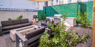 DLUX Lofts Gallery 61