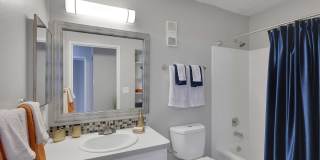 The Modern Gallery 28